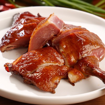 腊味鸭腿农家散养肉鸭子 批发商超烟熏腊鸭腿 湖南特产腌制咸鸭腿图3