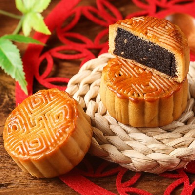三珍斋中秋月饼豆沙蛋黄莲蓉传统广式月饼多口味散装月饼厂家批发图2