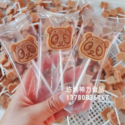 卡通小熊猫 卡通山楂棒棒糖 拒绝添加剂 儿童休闲零食 源头厂家图3
