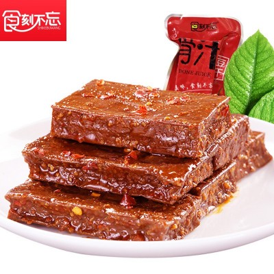 食刻不忘豆干零食 休闲麻辣小食豆干 豆制品零食麻辣批发