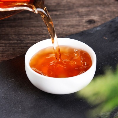 云南普洱茶熟茶2018年戊戌年金犬旺福茶饼357g图3