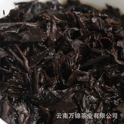 批发陈年普洱 熟茶 03年小金砖500g 迷你沱茶 勐海原味高 香小方砖图3