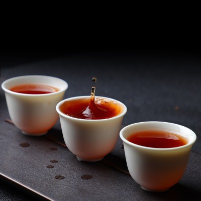 勐库华益茶厂2018年无界古树普洱茶熟茶饼春茶叶批发357g图3