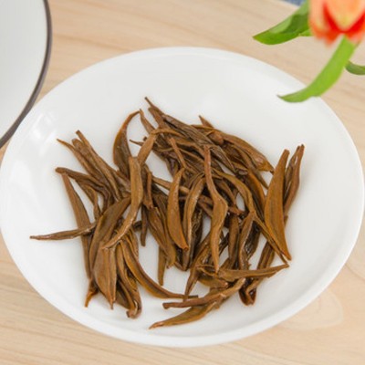 武夷山金骏眉红茶散装批发价格浓香金俊眉野茶礼盒装袋装500g批发图4