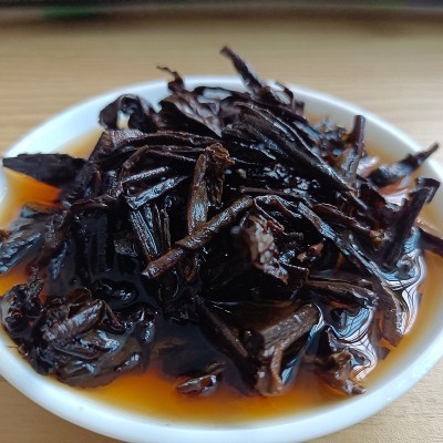 梧州原种六堡茶农家古法六堡茶醇香七年顺滑散装茶叶批发现货图3