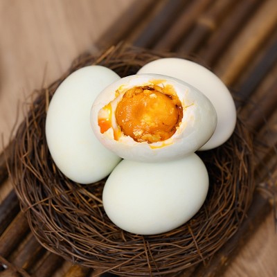可加工定制一品丹黄泥腌制的多油咸鸭蛋规格60g/枚图3