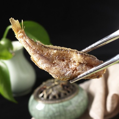 厂家黄鱼酥炭烤香酥小黄鱼干开袋即食零食海鲜干货酥脆小鱼干图3