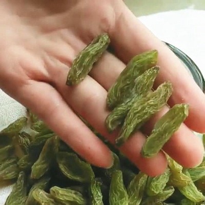 超大粒特级绿香妃葡萄干1000g新疆特产吐鲁番青提子500g免洗批发图4