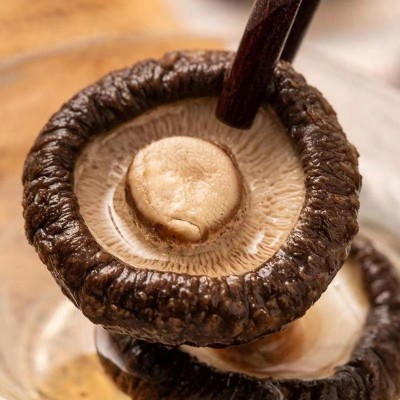 【厂家直供】香菇干货散装批发 无根肉厚 500g黑面小香菇量大从优图3
