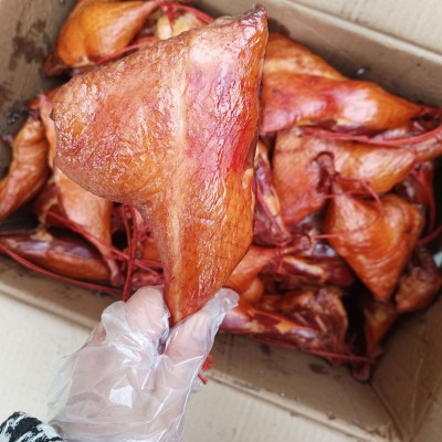 烟熏鸭边腿 烟熏鸡腿 烟熏火鸡腿 厂家货源跑江湖地摊货源图1