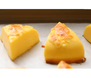 家里有牛奶鸡蛋，试试这样做，简单一做，瞬间变高档甜品，馋人！