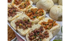 肥肠鸡、肥肠鱼、啫（jue）肥肠、烤肥肠……“肥肠+”预制菜非常火爆！