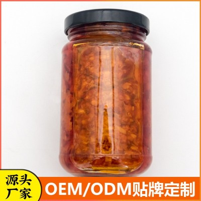 OEM/ODM鲜卖郎拌面拌饭辣酱手抓饼蘸抹酱重辣调味酱袋装120g