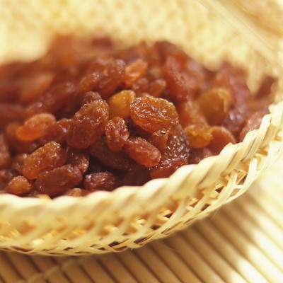特级葡萄干新疆特产大颗粒厂家批发整箱散装烘焙零食红提干图4