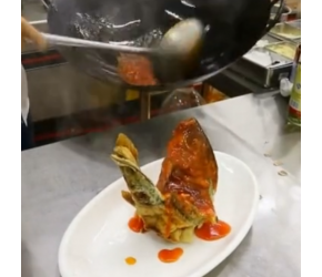 厨师长教您正宗糖醋鱼做法，酸甜可口超下饭，大人小孩抢着吃！