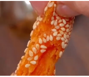 被风吹过的夏天，夏日打卡小甜品，胡萝卜与芝麻的碰撞