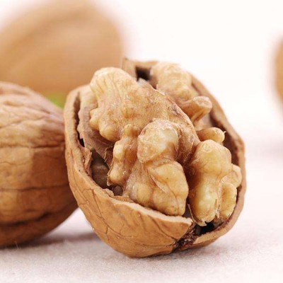 【代发】新疆熟核桃 手剥奶香味五香味草本味500g 新疆熟核桃图2