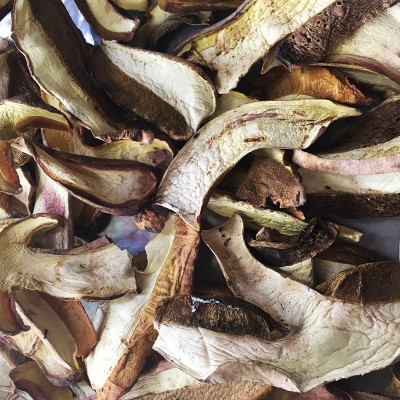 厂家直销云南美味农副产品供应散装黄牛肝菌白葱菌牛肝菌干货批发图5