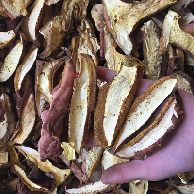 厂家直销云南美味农副产品供应散装黄牛肝菌白葱菌牛肝菌干货批发图4