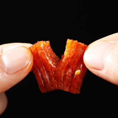 湖南双娇年货面筋辣写年大刀肉摆摊辣条童年零食大礼包整箱批发图3