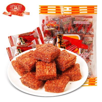 宇仔大刀肉辣条8090儿时怀旧麻辣片休闲办公室零食小吃大刀肉批发