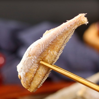 黄鱼酥 批发即食香酥小黄鱼80g袋装厂家直供鱼干网红休闲零食代发图3