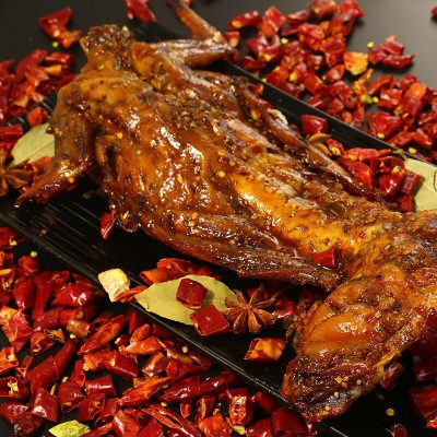 手撕烤兔 整只手撕兔子肉550g麻辣全兔四川特产兔头兔腿休闲熟食图3