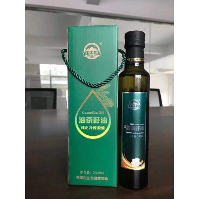 物理压榨茶籽油食用山茶油玻璃瓶礼盒500ml/瓶图2