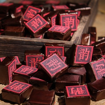普洱茶熟茶砖茶老班章熟茶砖1000g古树茶熟普洱云南普洱茶批发