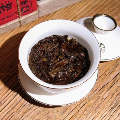 普洱茶熟茶砖茶老班章熟茶砖1000g古树茶熟普洱云南普洱茶批发图5