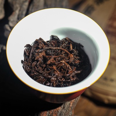 源头批发 普洱熟茶饼357g布朗山古树熟茶饼 云南普洱茶 普洱熟茶图4