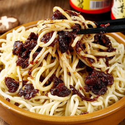 厂家一件代发 青年旅原味香菇酱 拌饭拌面210克/瓶图3