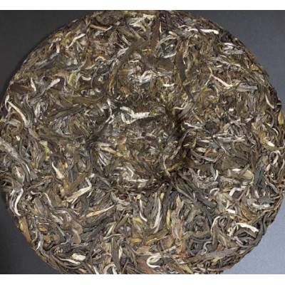 批发云南老曼峨普洱生饼 357克生茶 2018年普洱散茶 糯香茶图4