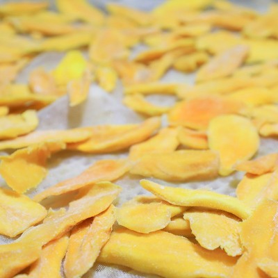 工厂直供散装10kg/件蜜饯散装批发休闲零食芒果干大片红果图4