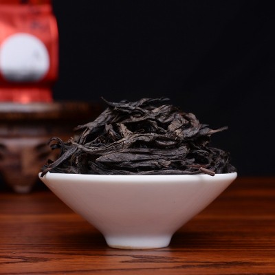 武夷岩茶大红袍茶叶礼盒装 浓香型金骏眉250g泡袋茶礼一件代发图2