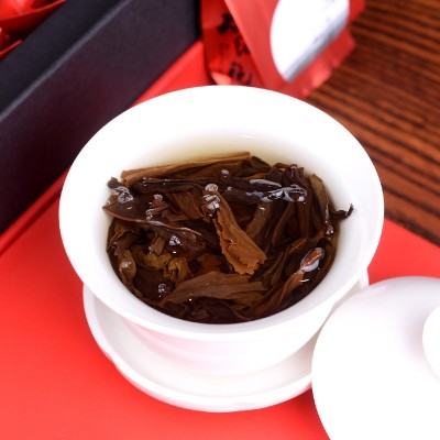 武夷岩茶大红袍茶叶礼盒装 浓香型金骏眉250g泡袋茶礼一件代发图5
