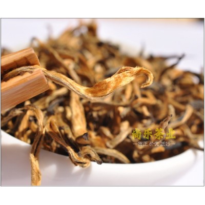 茶叶 云南滇红茶 金芽滇红 红茶 茶叶 散茶 500克图5