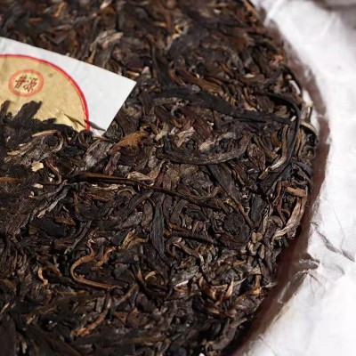 勐库大树茶 普洱茶生茶云南七子饼茶 布朗山勐库茶一口料压制图2