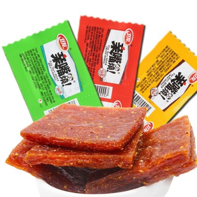卫龙亲嘴烧辣条麻辣零食辣味面筋素食学校小卖部网红食品年货批发图4