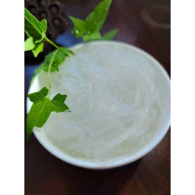 源头厂家直供质量稳定口感爽滑山东特产正宗龙口粉丝180克图1