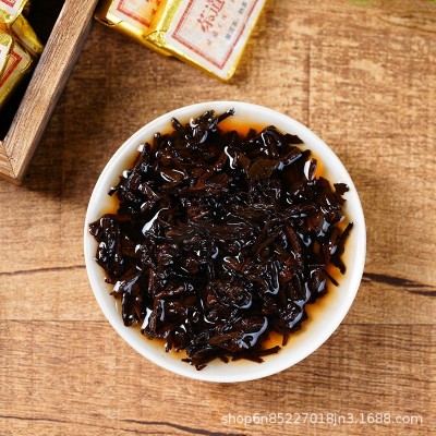 批发云南勐海普洱茶叶原味500g迷你小沱茶饼干茶熟散茶图5