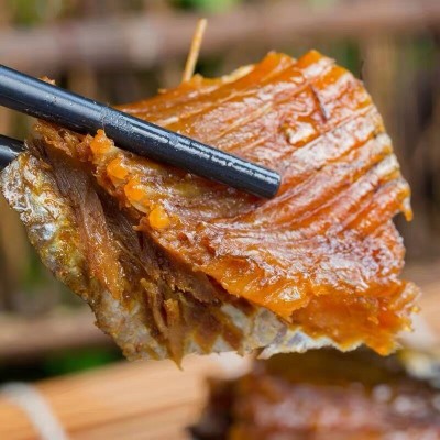 酱板鱼湖南特产300g风干酱卤零食香辣整条K T V酒吧小吃开袋即食图4
