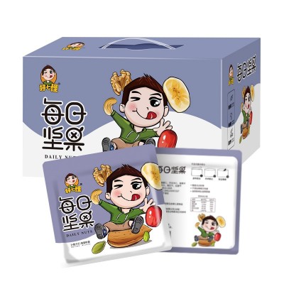 厂家每日坚果散装炒货网红零食批发干果休闲食品坚果零食大礼包图2
