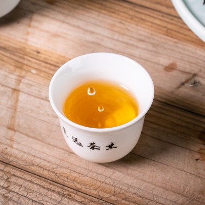 福建武夷山 黄芽金骏眉 花香蜜香型 红茶茶叶散装批发图4