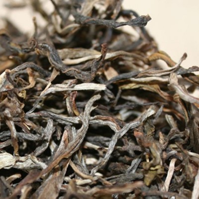 晒青毛茶 耐泡性好 景迈古树生茶 茶香醇厚 滇翠茶厂