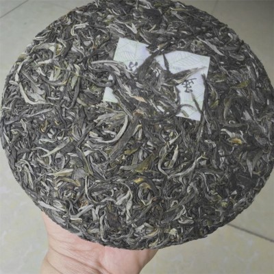 滇翠_云南老班章小树茶_普洱茶古树料_大叶种晒青茶_茶厂批发价格图5