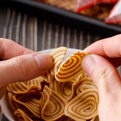 猫耳朵潮汕特产片片脆香酥脆膨胀油炸怀旧零食片片香休闲小吃批发图2