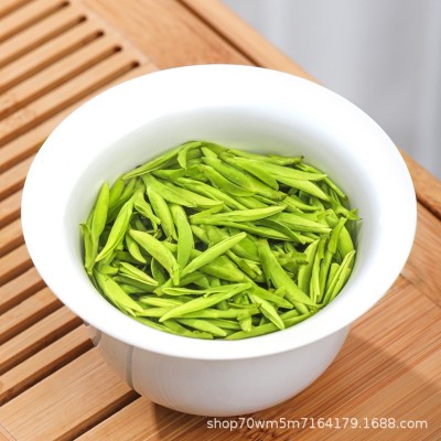 2024年早春明前龙井散装源头厂家批发绿茶高档茶叶礼盒装250g批发图3