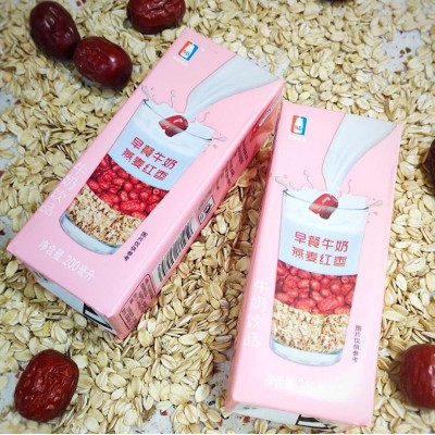 厂家直供南国乳业燕麦红枣营养早餐牛奶牛奶饮品200ml*10盒礼盒装图3