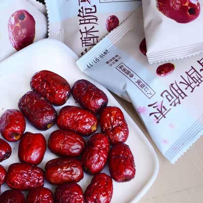 新疆灰枣脆枣小包装脆枣空心无核酥脆 嘎嘣脆零食干枣图3